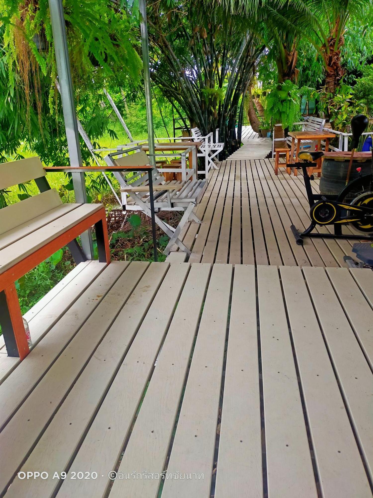 In Love Resort Chai Nat Exterior foto